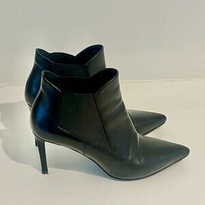Saint Laurent Black Calfskin Stiletto Ankle Boots – Size 38.5
